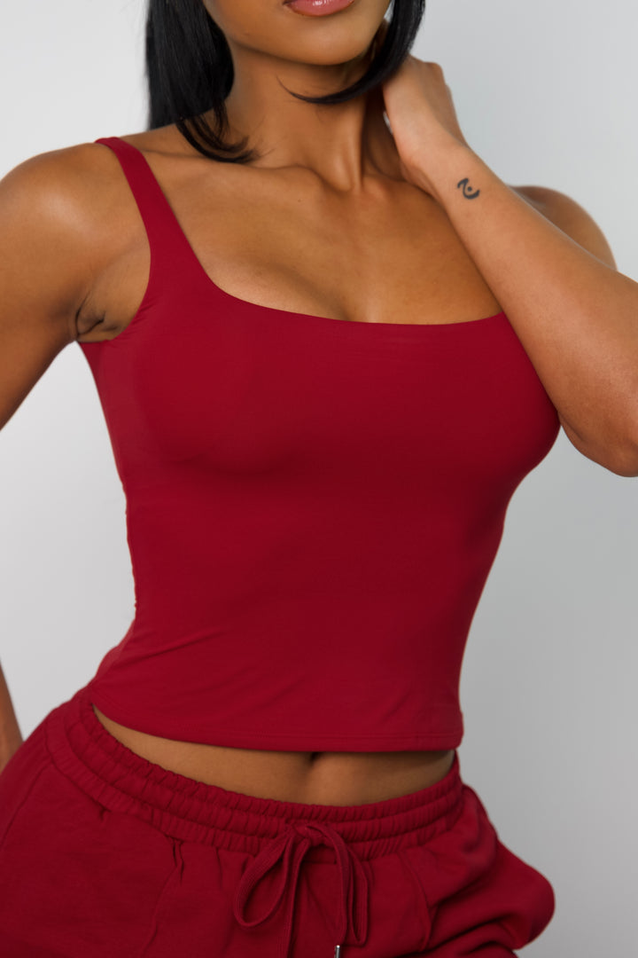 Essential Tank Top