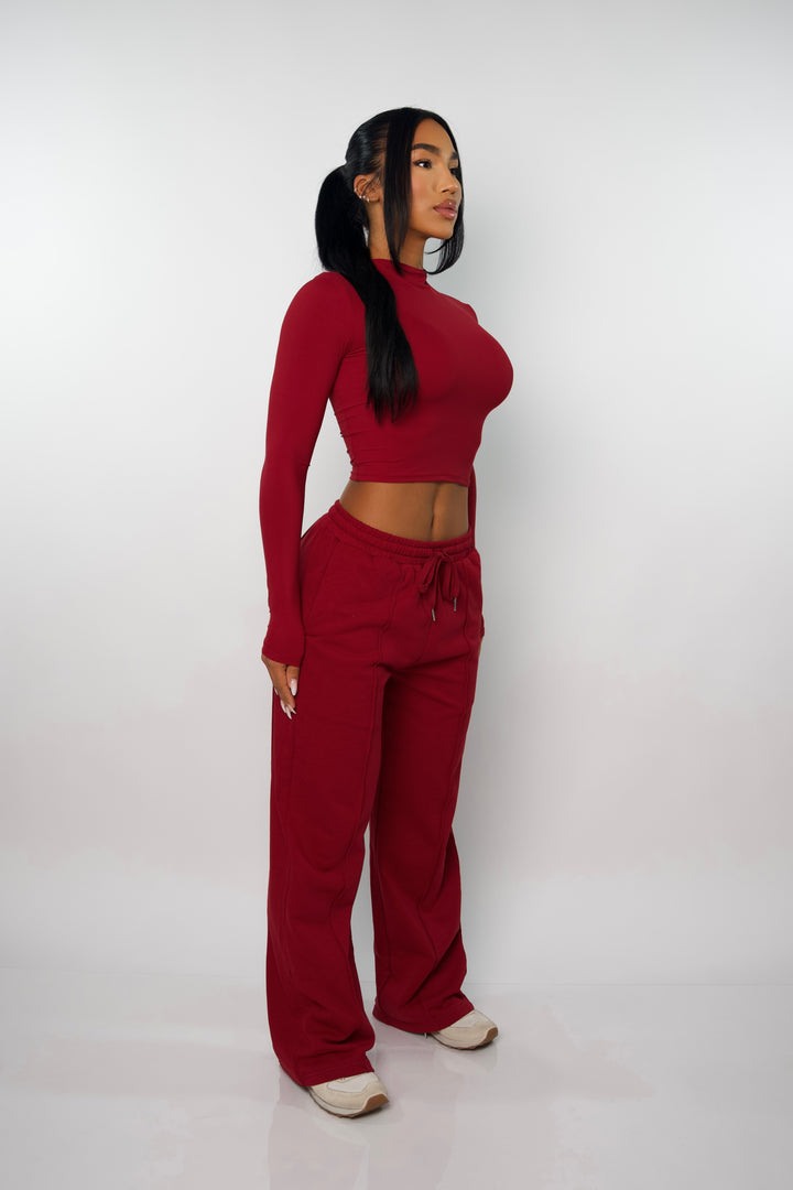 Essential Long Sleeve Top